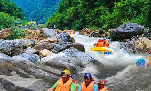 安徽霍山大峡谷漂流_霍山大峡谷漂流