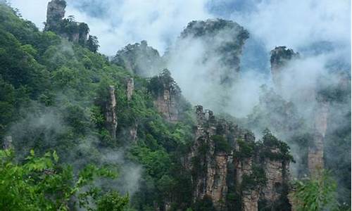 张家界旅游2日游攻略_张家界旅游攻略二日游景点大全