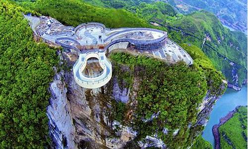 金佛山风景区旅游攻略 夏季_金佛山夏季旅游攻略