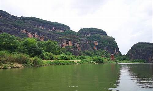 龙虎山旅游路线推荐_龙虎山旅游攻略一日游团购